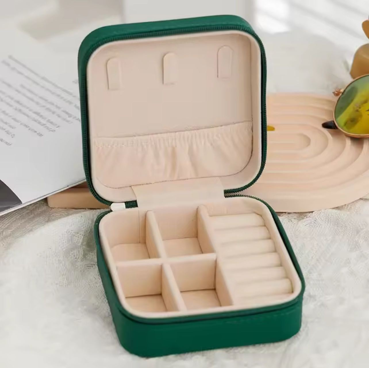 LuxeFold™ Travel Jewelry Organizer
